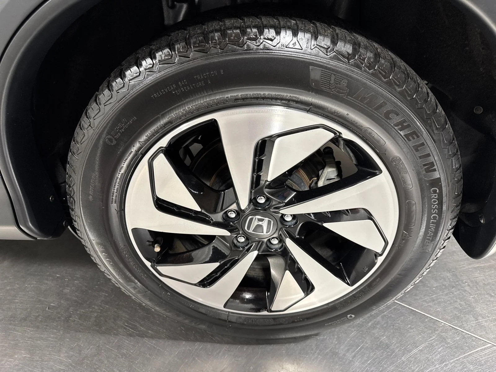 Certified Used 2016 Modern Steel Metallic Honda Touring image 12