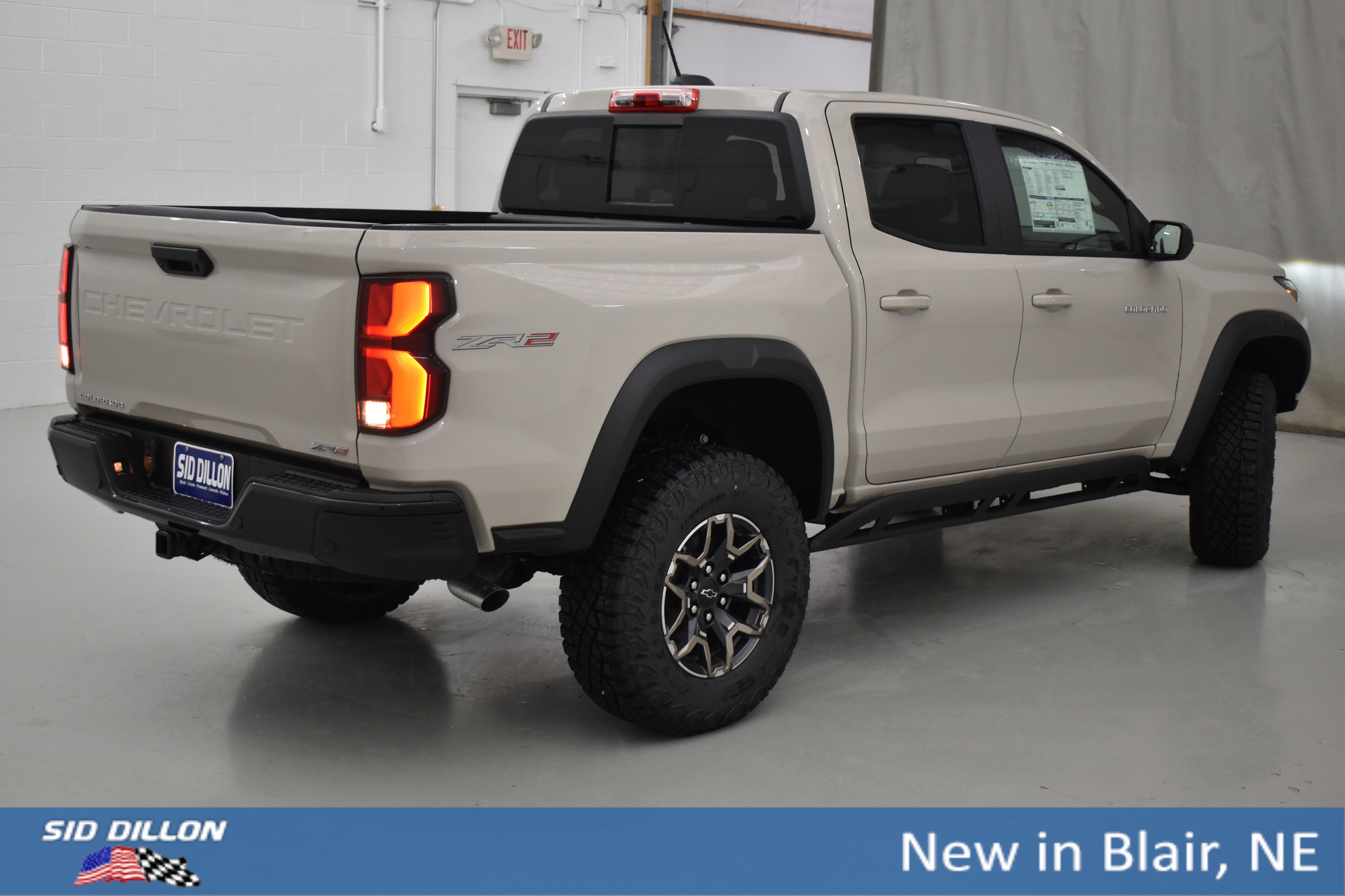 2026 Chevrolet Colorado ZR2 - Photo 13