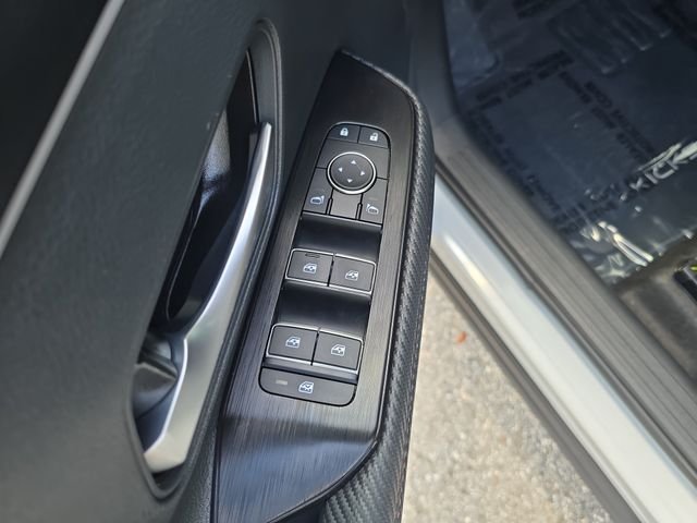 2025 Nissan Kicks SR - Photo 16