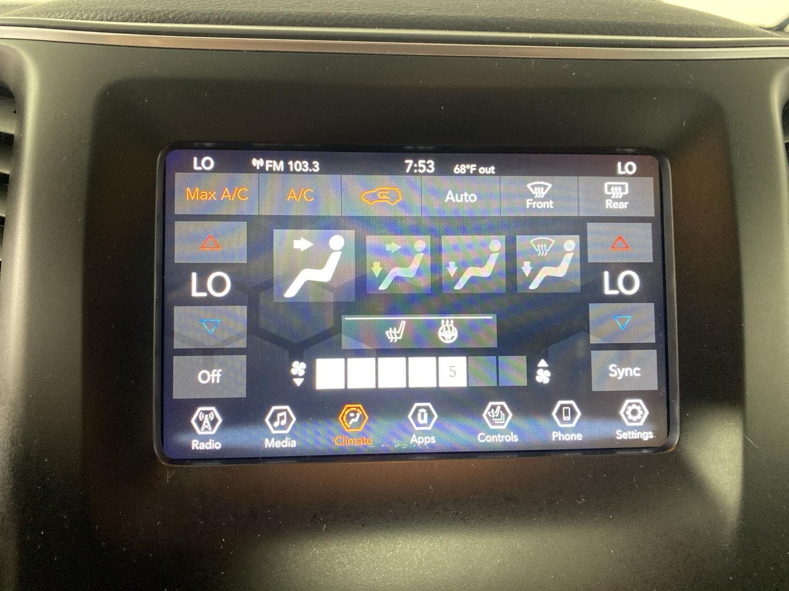 Used 2019 Velvet Red Pearlcoat Jeep Latitude Plus image 20