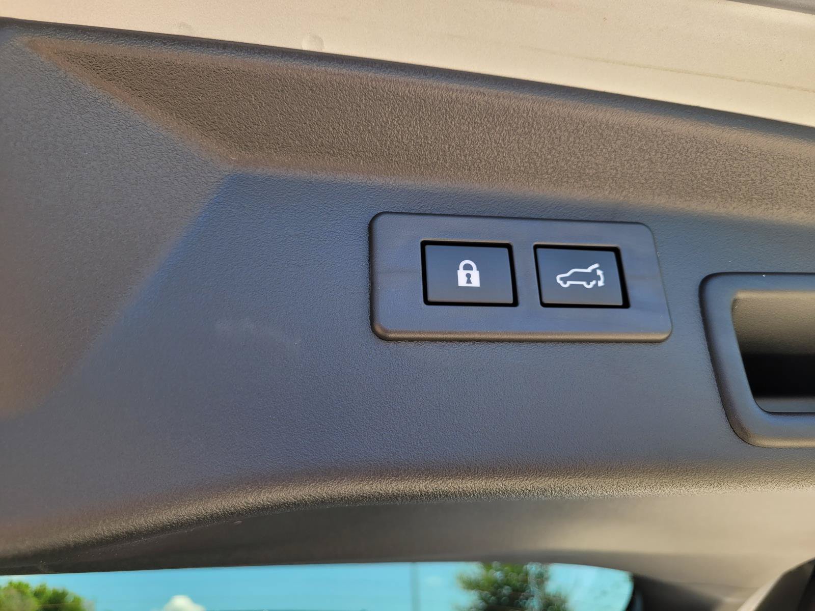 New 2026 ICE SILVER METALLIC Subaru Touring XT image 19