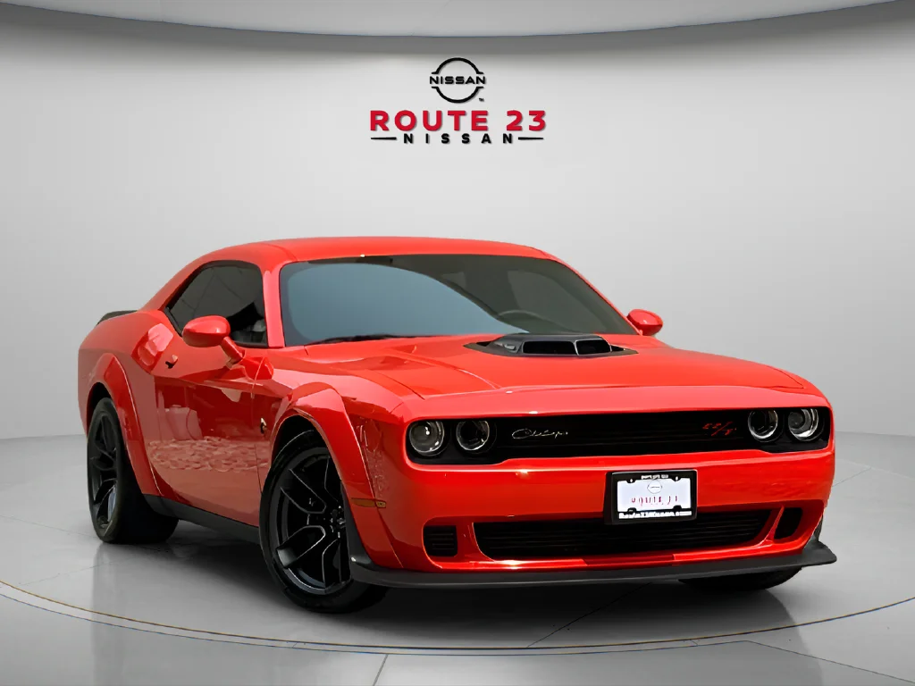 Used 2021 Orange Dodge R/T Scat Pack Widebody image 4