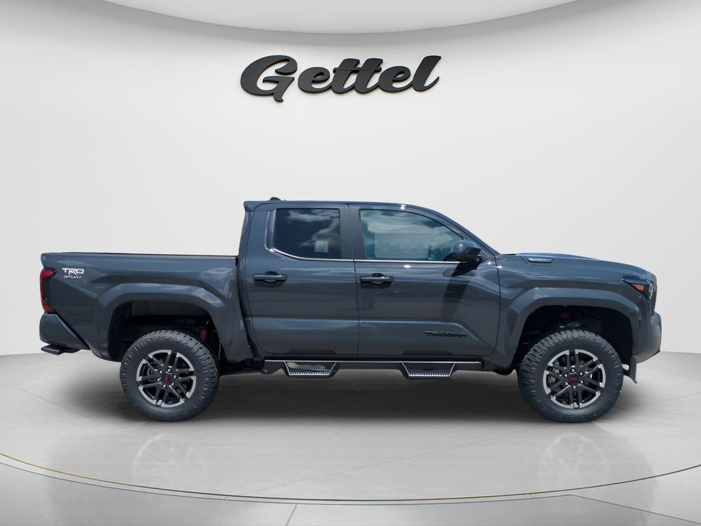 2025 Toyota Tacoma TRD Sport - Photo 4
