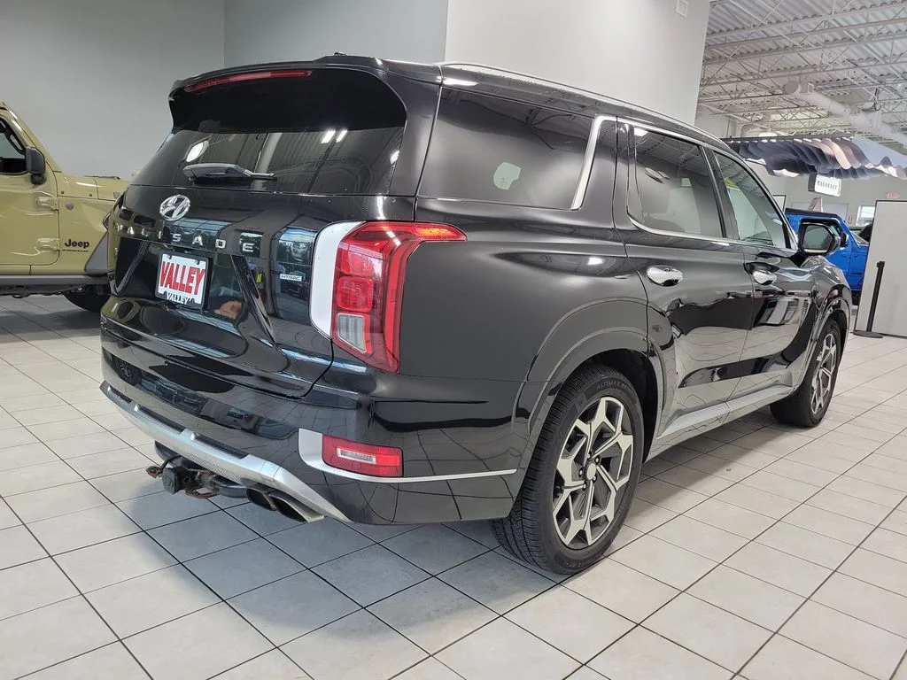 Certified Used 2021 Black Hyundai Calligraphy image 10