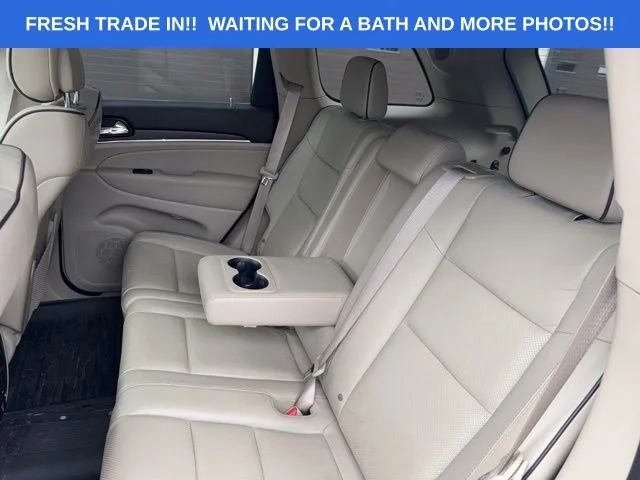 Used 2021 White Jeep Overland image 12