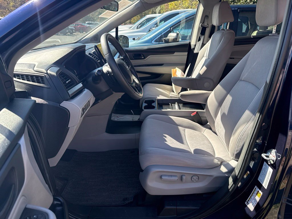 Used 2023 Blue Honda EX image 5