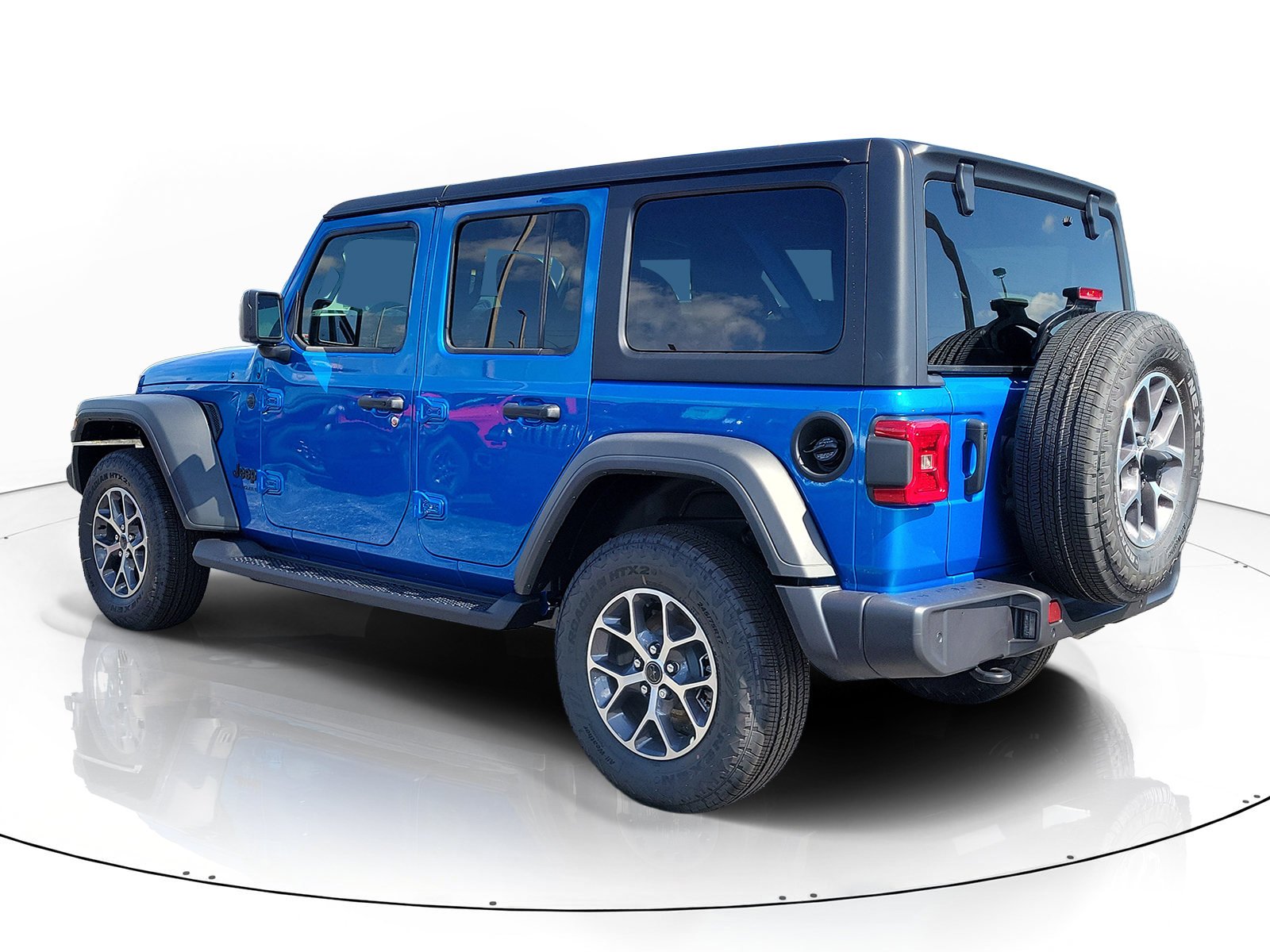 New 2026 Hydro Blue Pearl-Coat Exterior Paint Jeep Sport S image 2