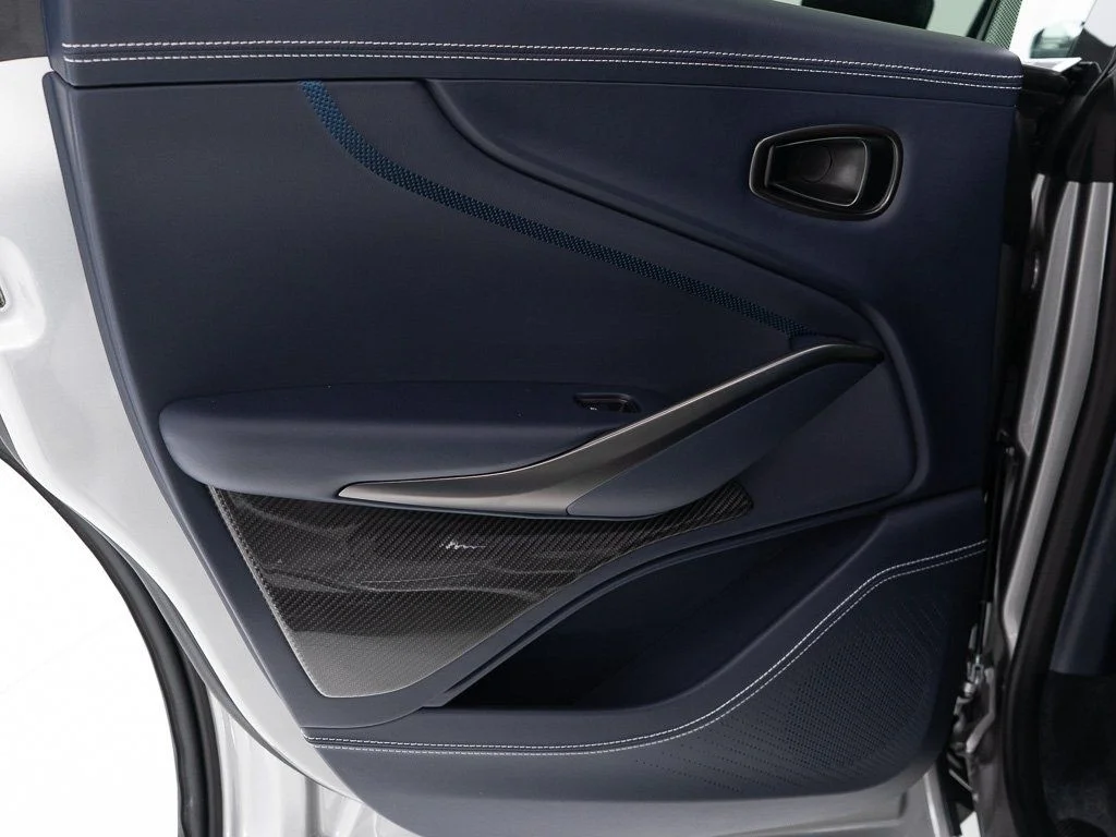 New 2026 Q Spirit Silver Aston Martin 707 image 20