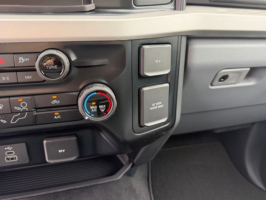 New 2026 Avalanche Ford F-250® XLT image 27
