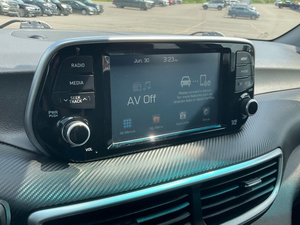Certified Used 2021 Aqua Blue Hyundai SE image 3