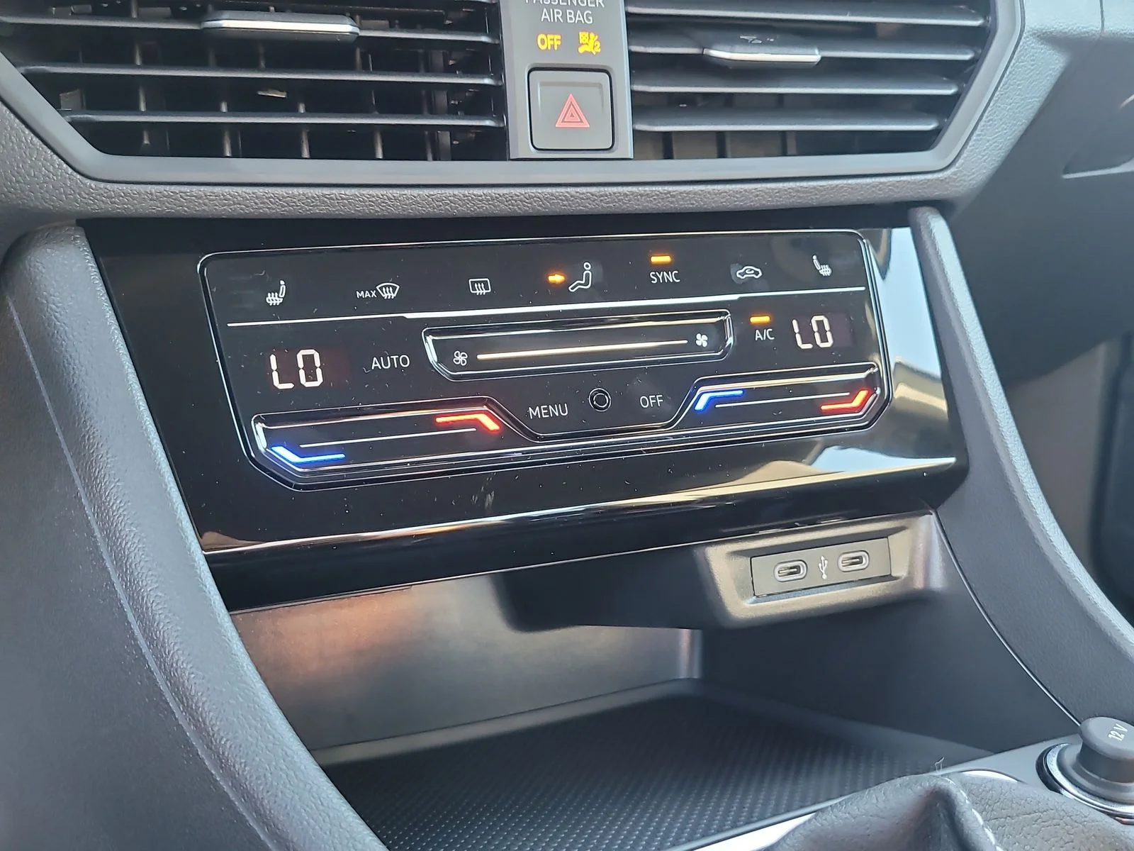 2026 Volkswagen Jetta Sport - Photo 23