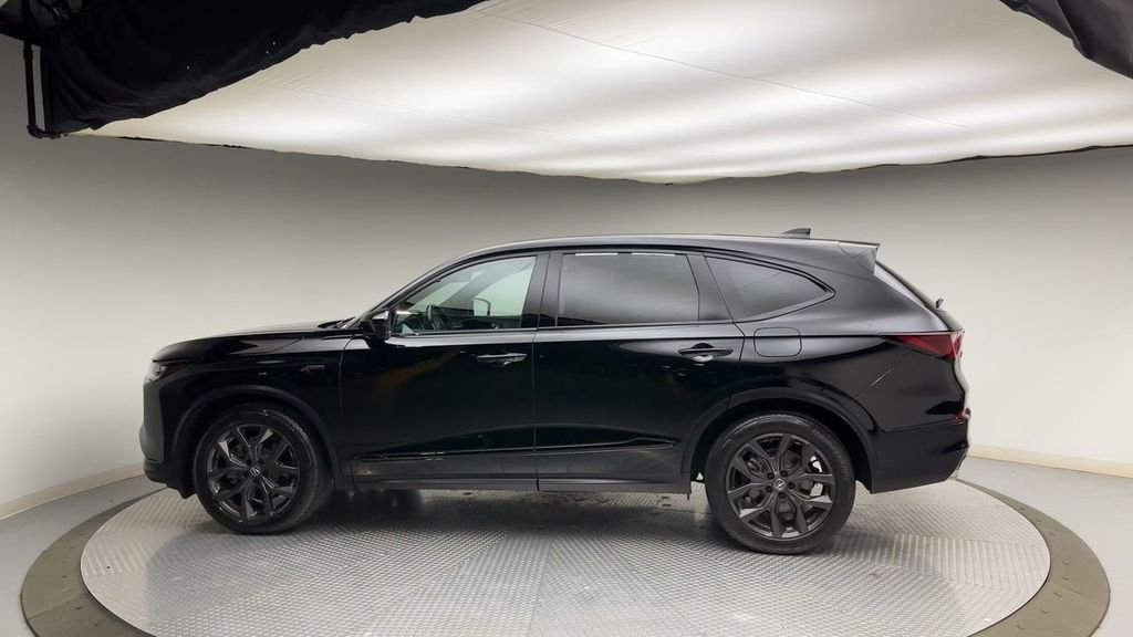 Used 2024 Majestic Black Pearl Acura A-Spec image 5