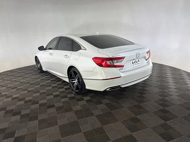 Used 2021  Honda Touring 2.0T image 9