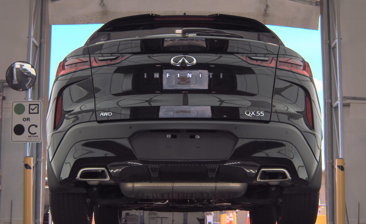 Certified Used 2023 Black INFINITI ESSENTIAL image 5