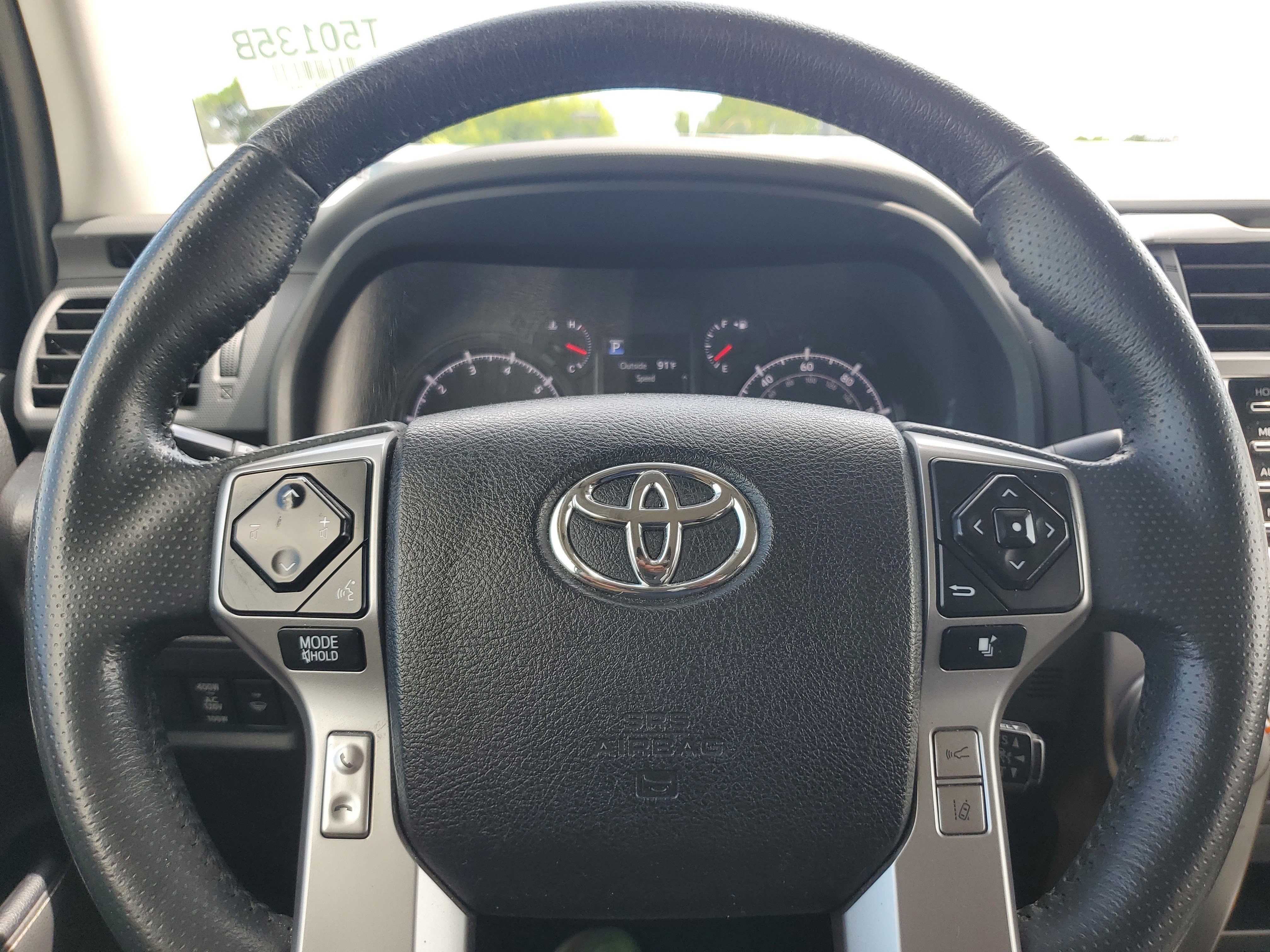 Used 2023 Classic Silver Metallic Toyota SR5 image 23
