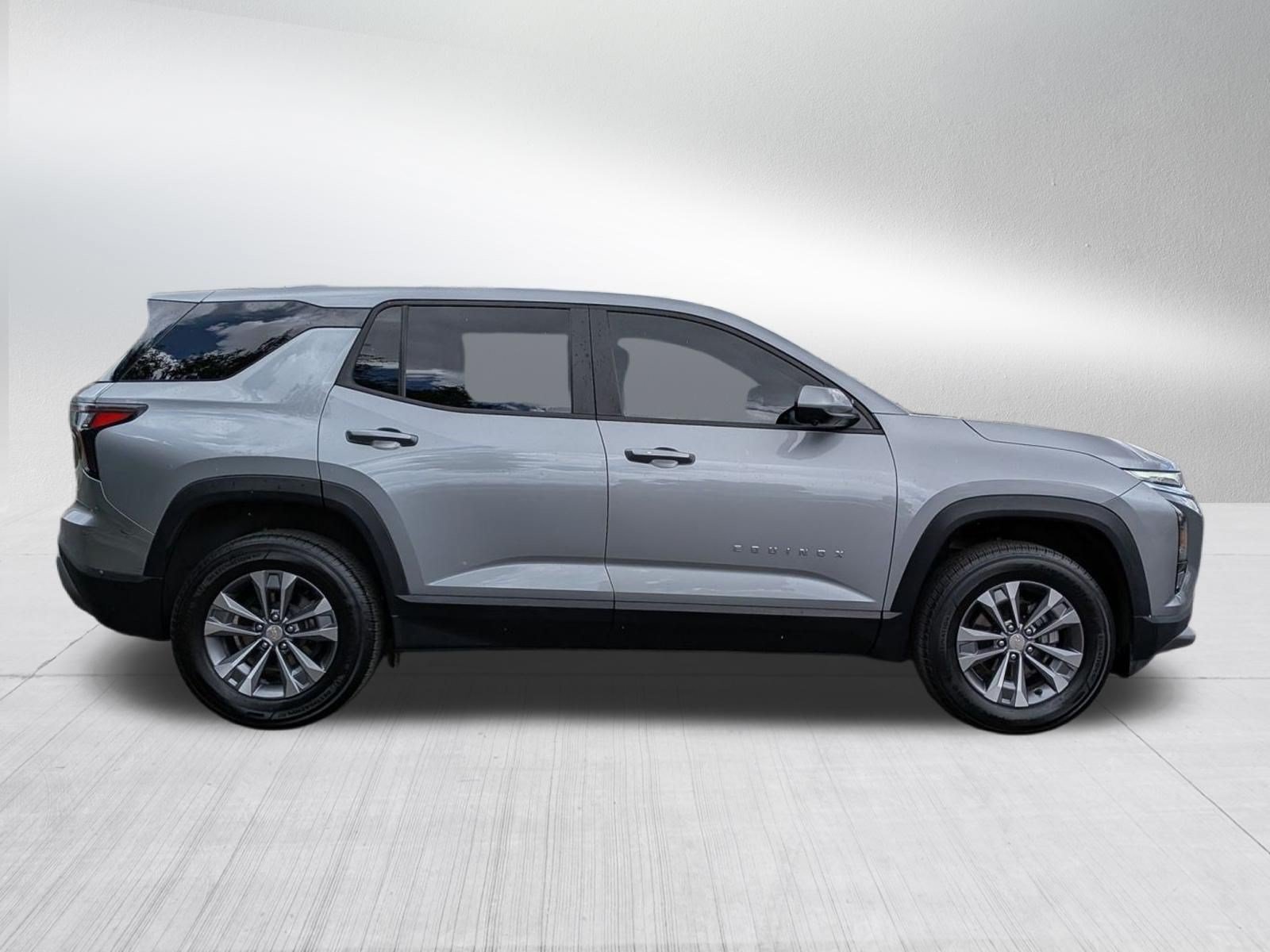2025 Chevrolet Equinox LT - Photo 6