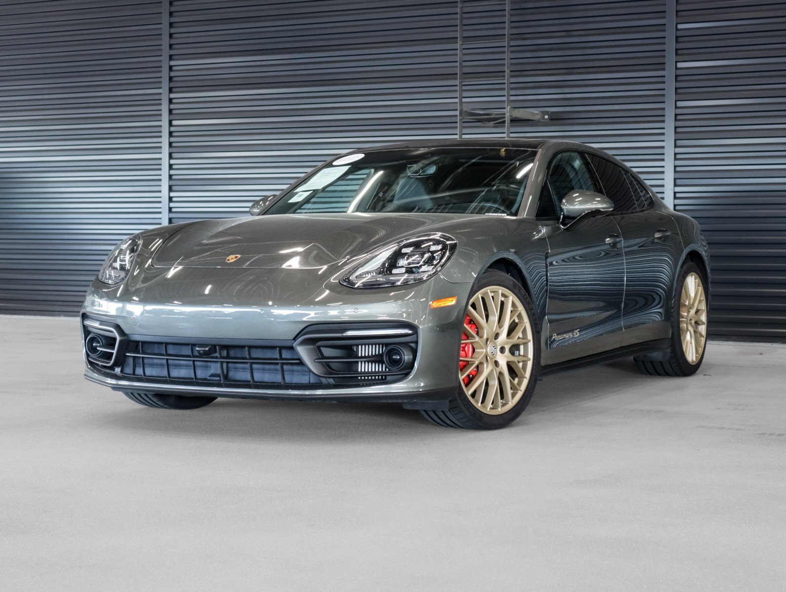 2023 Porsche Panamera