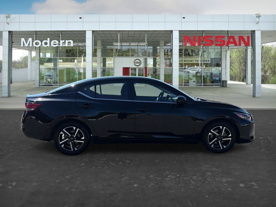 Used 2025 Super Black Nissan SV image 6