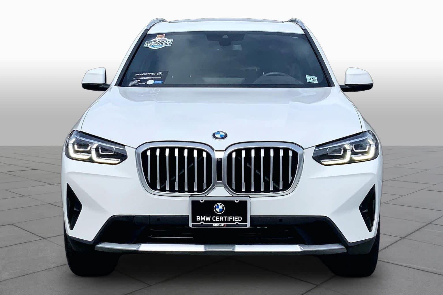 Used 2024 Alpine White BMW xDrive30i image 3