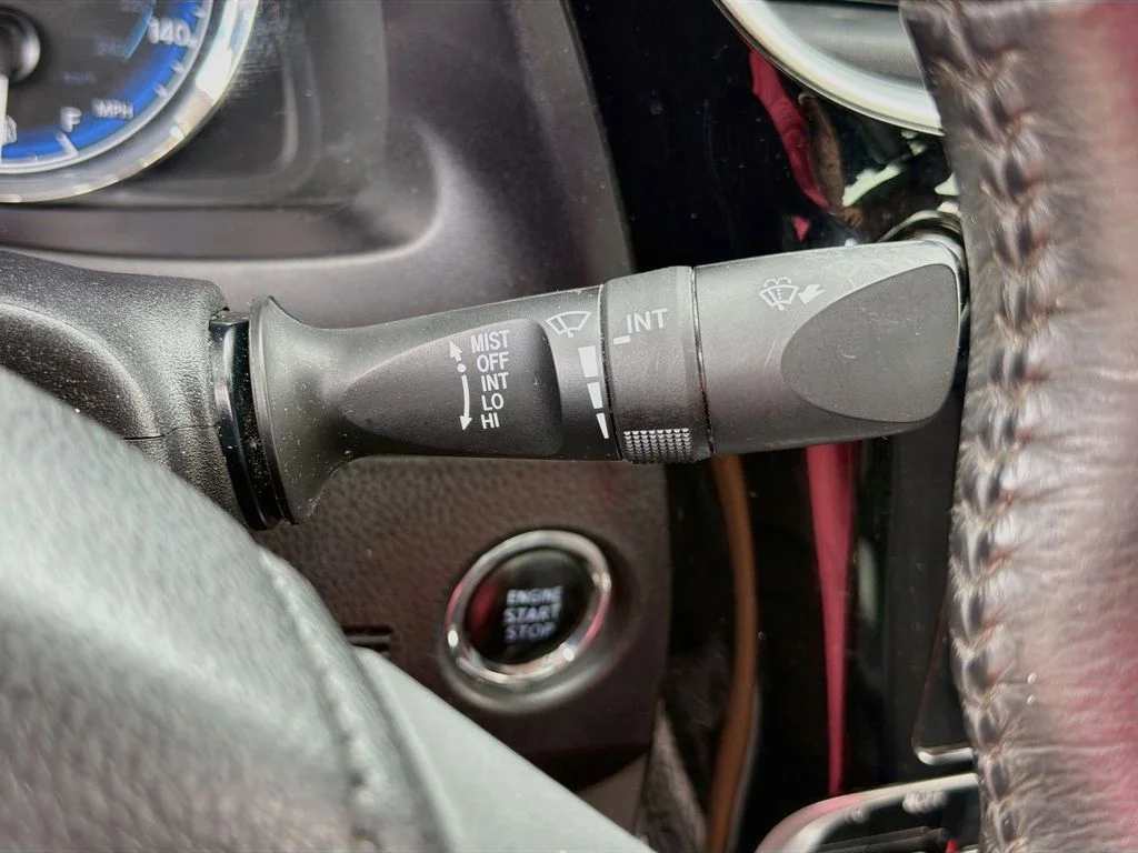 Used 2017 Slate Metallic Toyota L image 22
