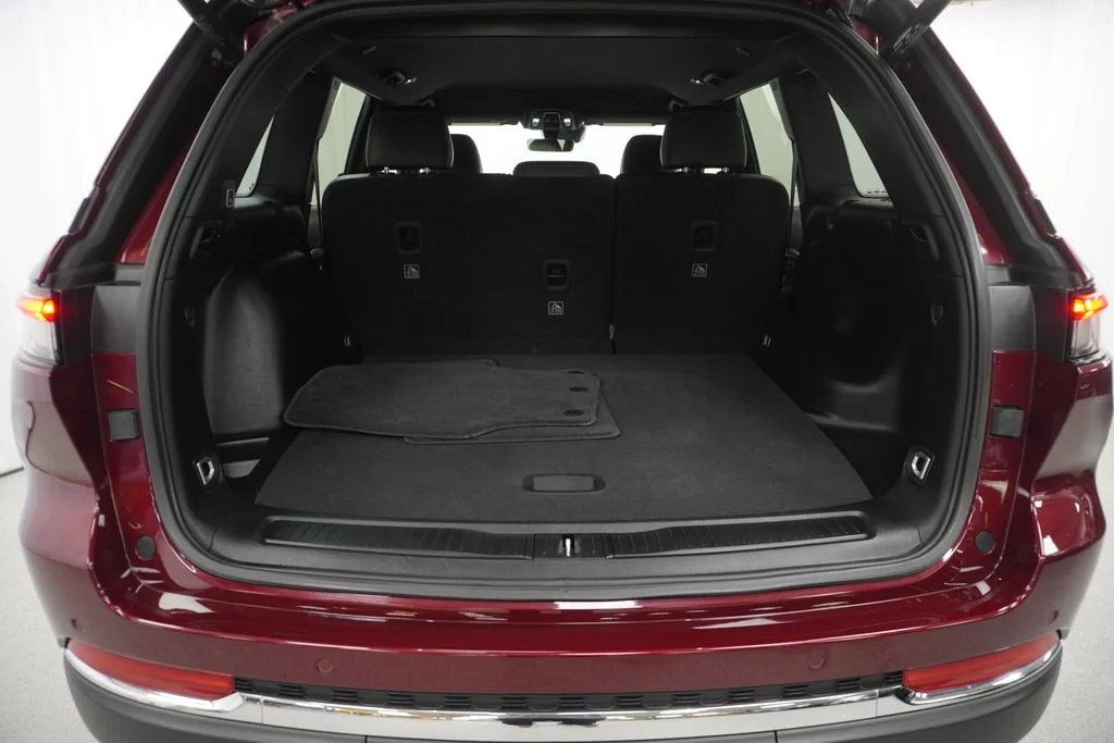 Certified Used 2025 Red Jeep Limited image 44
