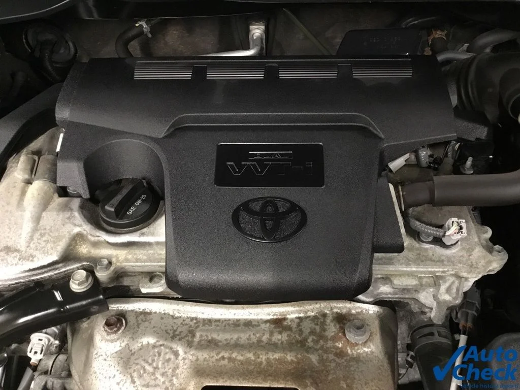 Used 2017 Gray Toyota SE image 41