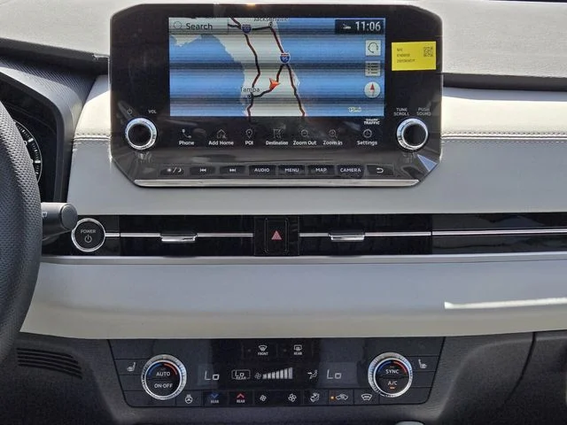 2025 Mitsubishi Outlander Plug-in Hybrid Platinum Edition - Photo 15