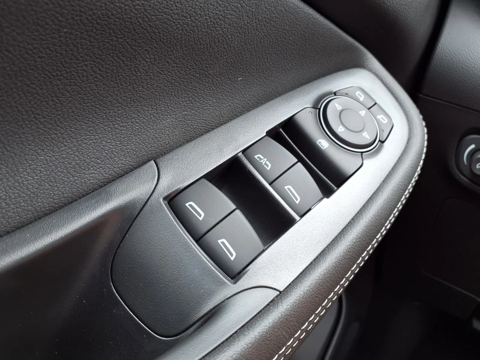 2026 Buick Encore GX Preferred - Photo 15