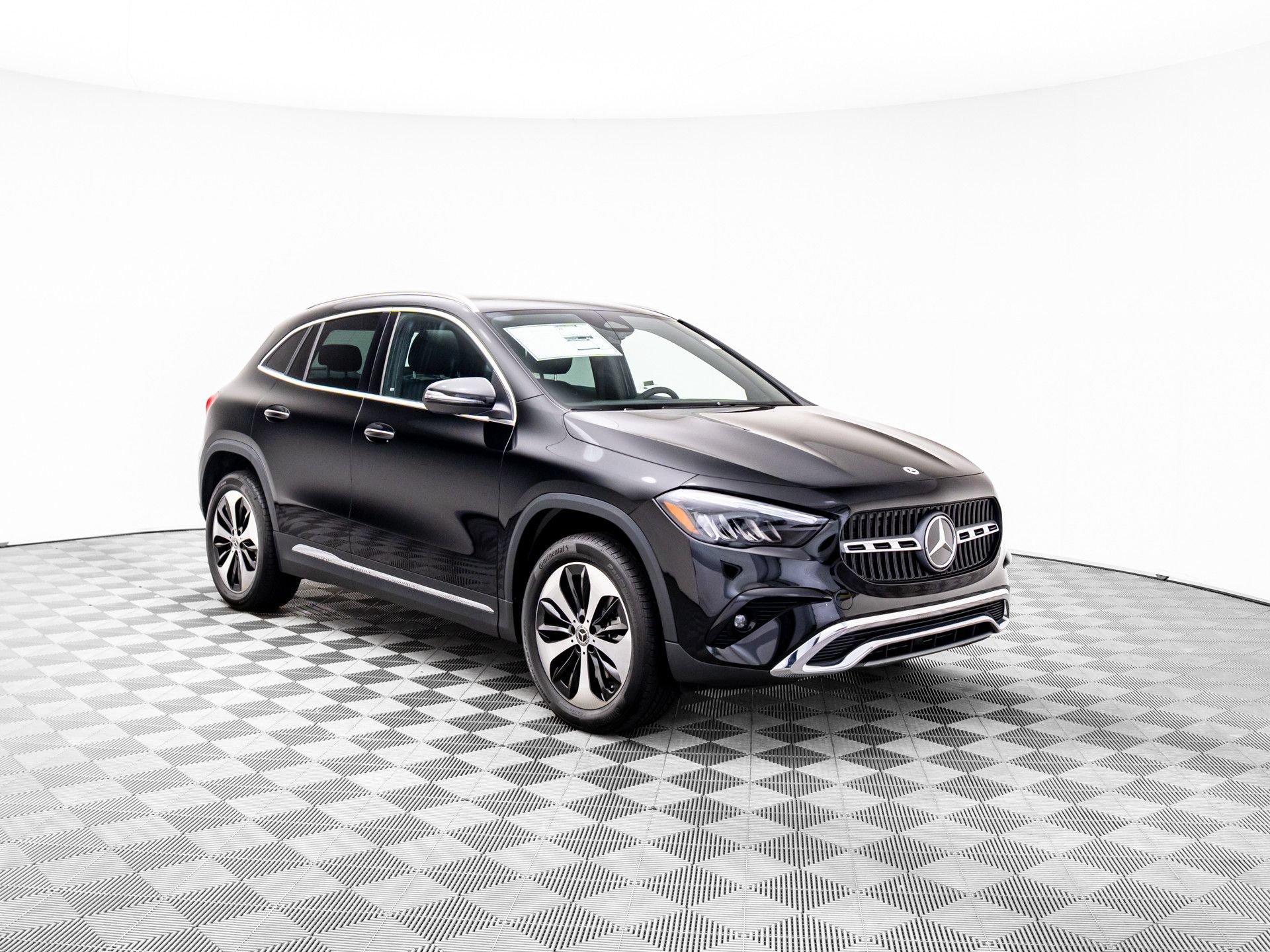 New 2026 Night Black Mercedes-Benz GLA 250 image 42