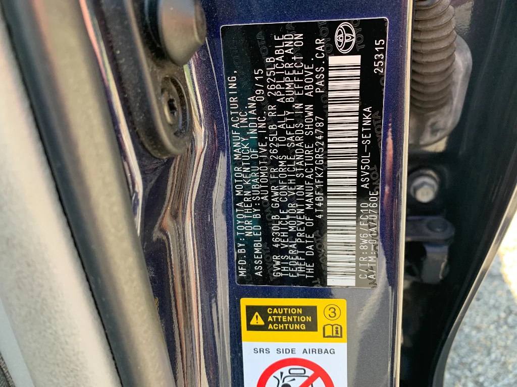 Used 2016 Blue Crush Metallic Toyota LE image 13