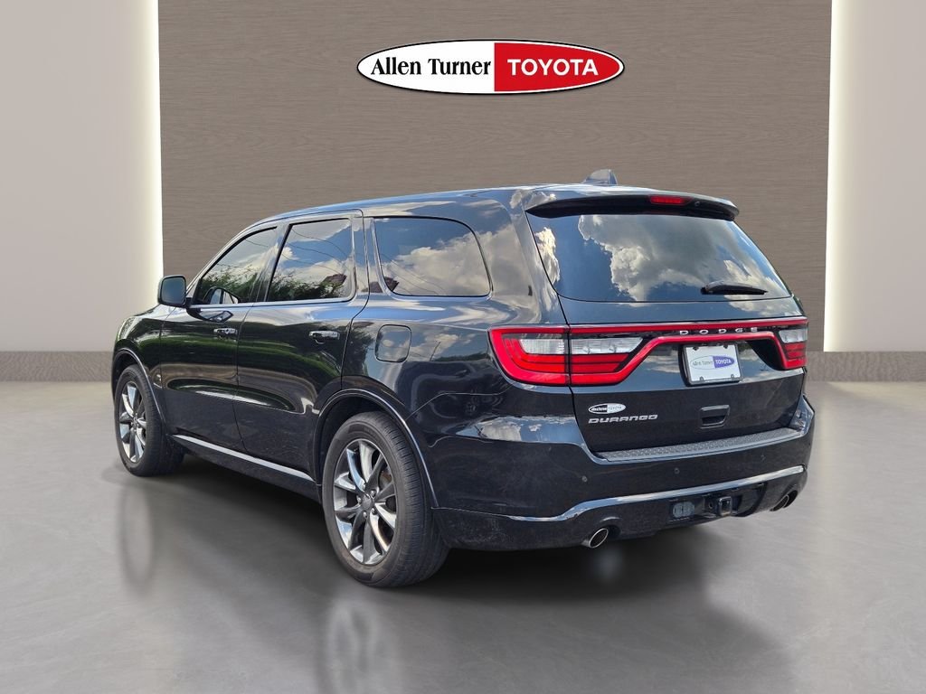 Used 2014 Black Dodge SXT image 9