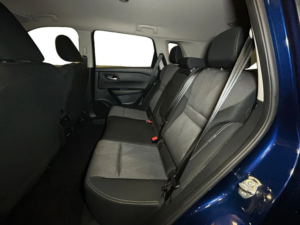 Used 2025 Deep Ocean Blue Pearl Nissan SV image 14