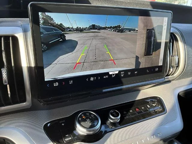 New 2026 Oxford White Ford Active image 39