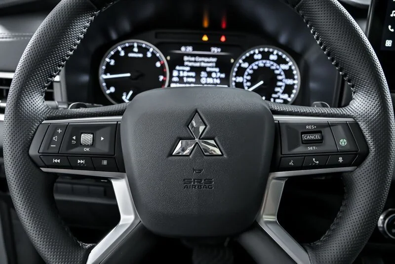 2025 Mitsubishi Outlander Trail Edition - Photo 19
