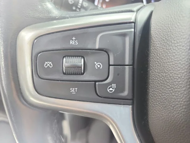 Used 2022 Black Chevrolet LT image 23