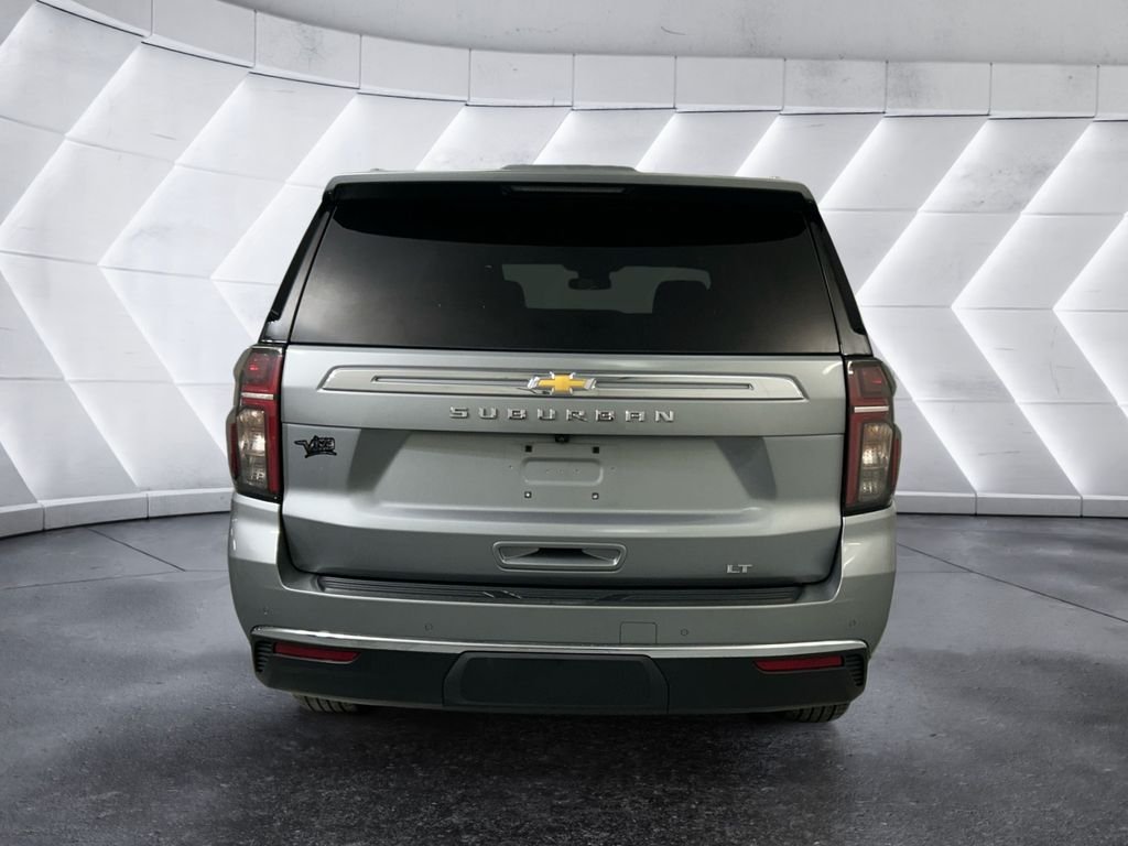 Used 2024 Gray Chevrolet LT image 5
