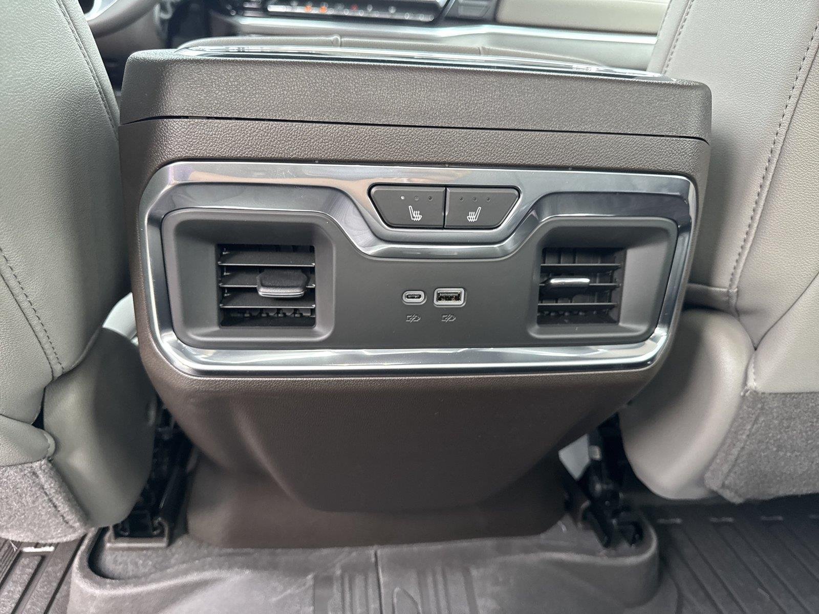 New 2026 Glacier White Tricoat GMC SLT image 33