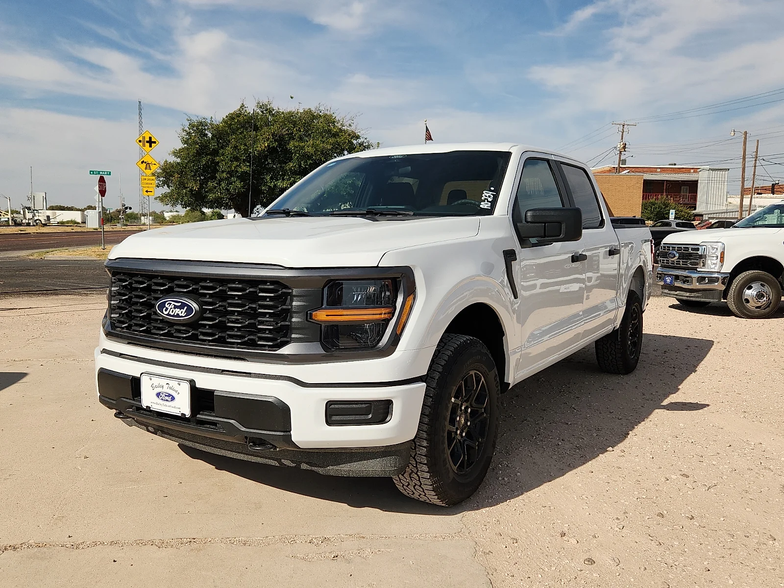 New 2026 Oxford White Ford STX image 3