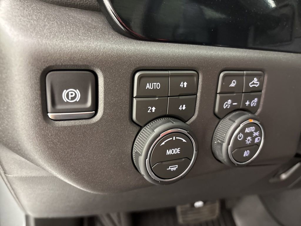 Used 2026 Sterling Gray Metallic Chevrolet LT Trail Boss image 32