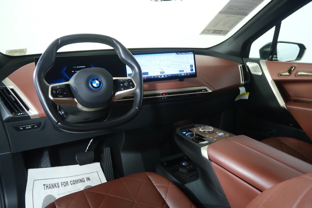 Certified Used 2024 Black Sapphire Metallic BMW M60 image 21