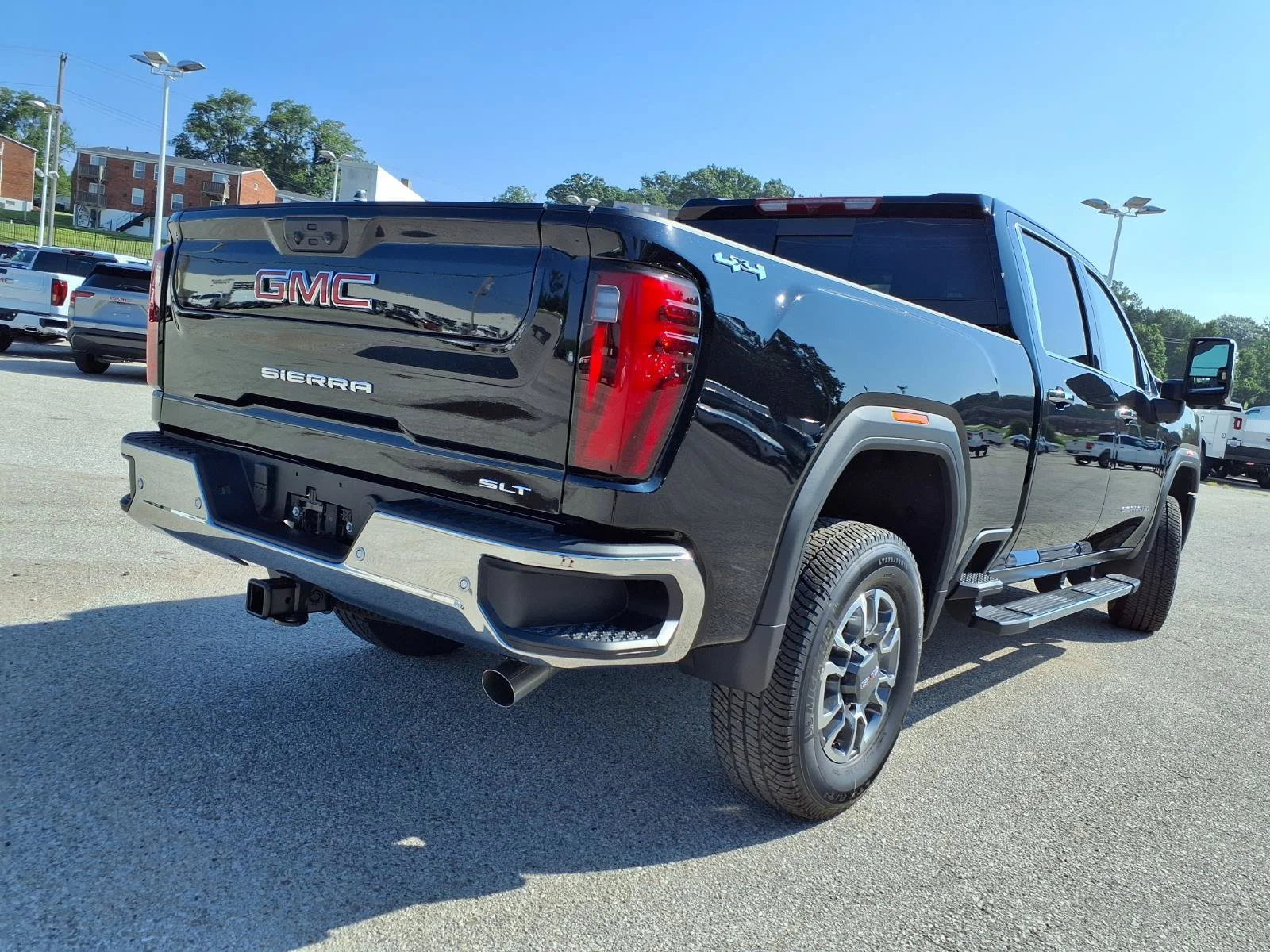 New 2026 Onyx Black GMC SLT image 25