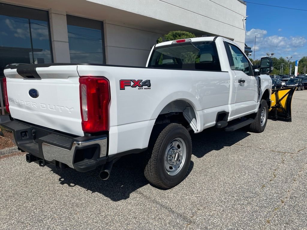 New 2026 Oxford White Ford F-250® XL image 7