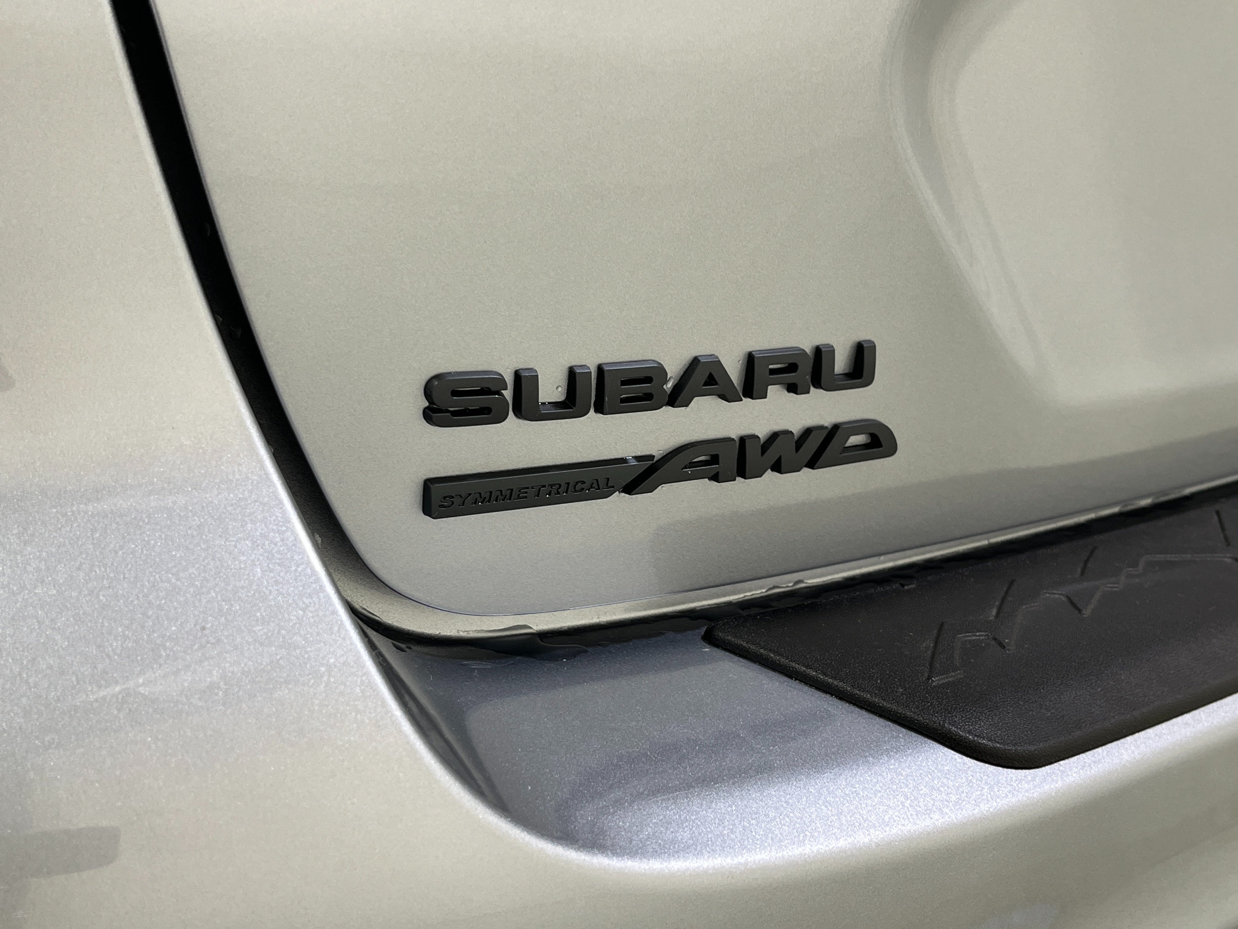 New 2026 ICE SILVER METALLIC Subaru Premium image 9