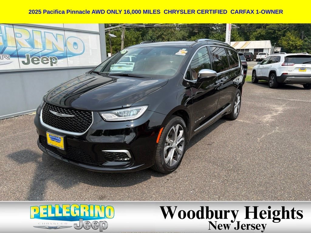 Certified Used 2025 Black Chrysler Pinnacle AWD image 7