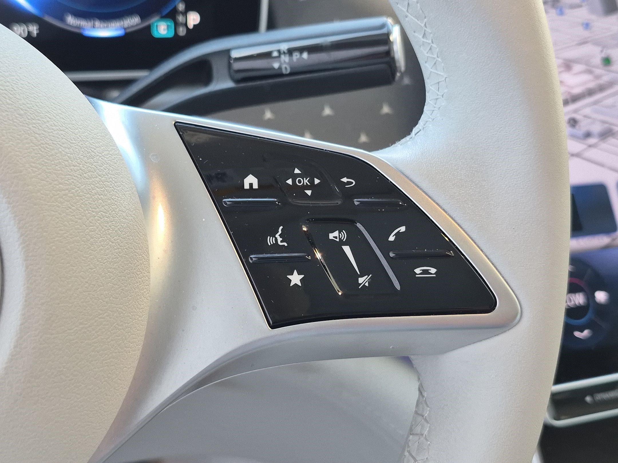 Certified Used 2023 MANUFAKTUR Diamond White Metallic Mercedes-Benz EQE 350 image 18