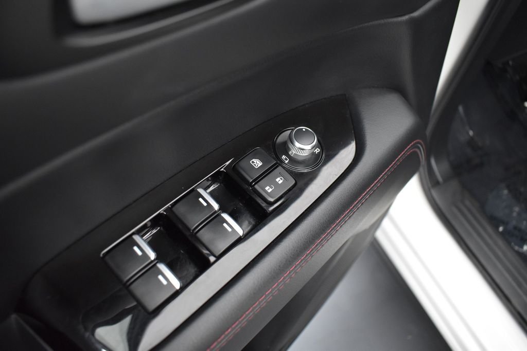 Used 2023 White Mazda 2.5 Turbo image 6