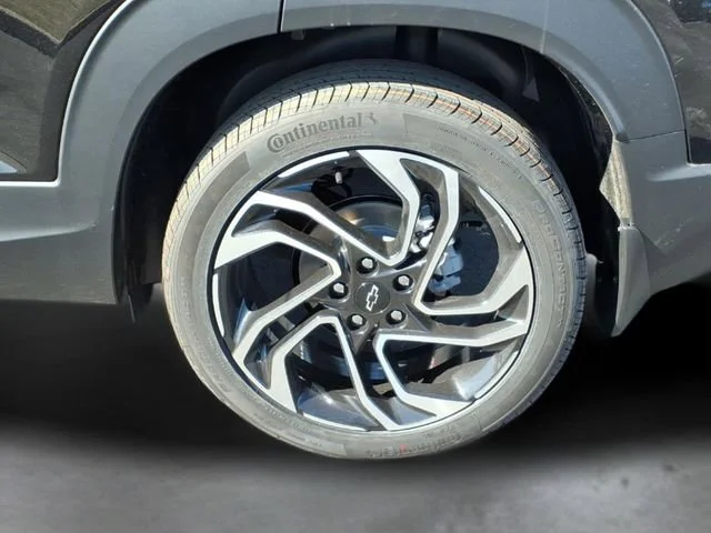 New 2026 Mosaic Black Metallic Chevrolet RS image 25