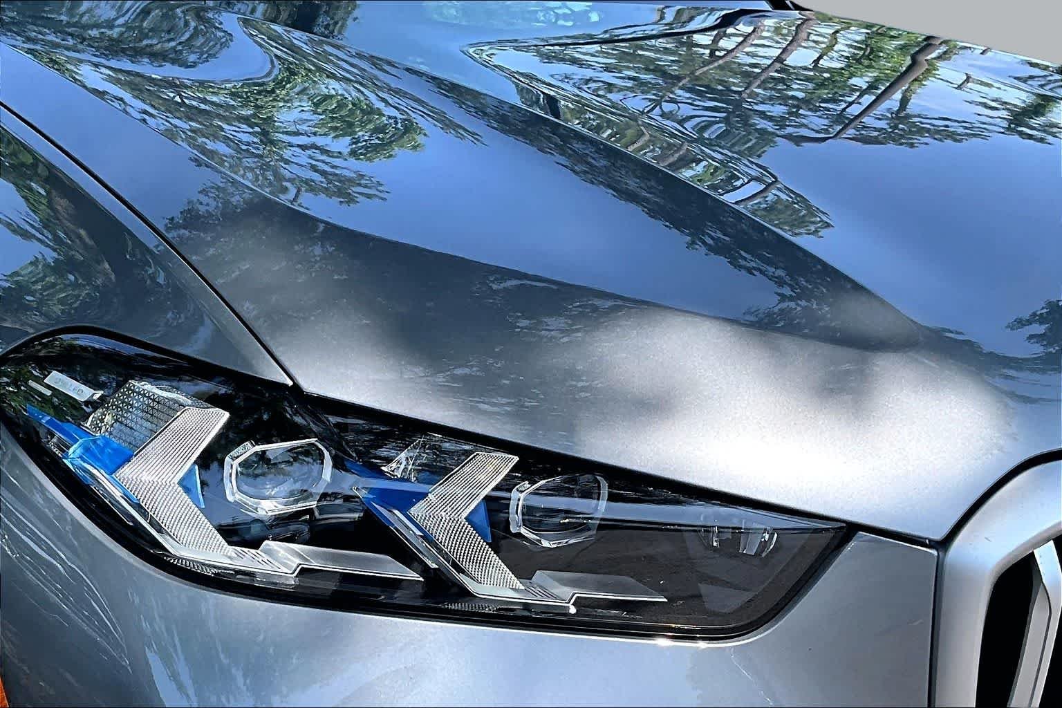 New 2026 Skyscraper Grey Metallic BMW xDrive40i image 13