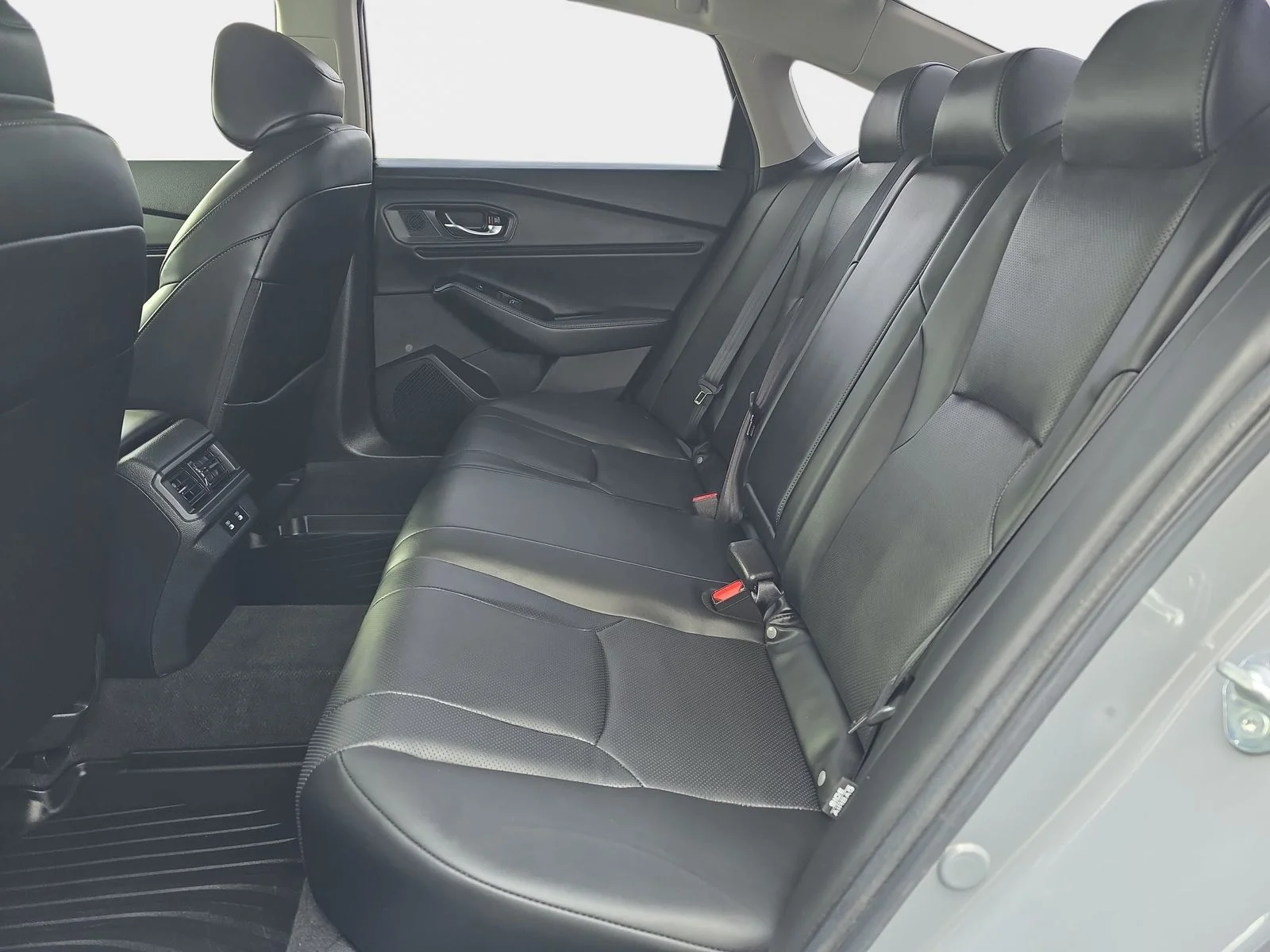 2024 Honda Accord Hybrid Touring - Photo 14