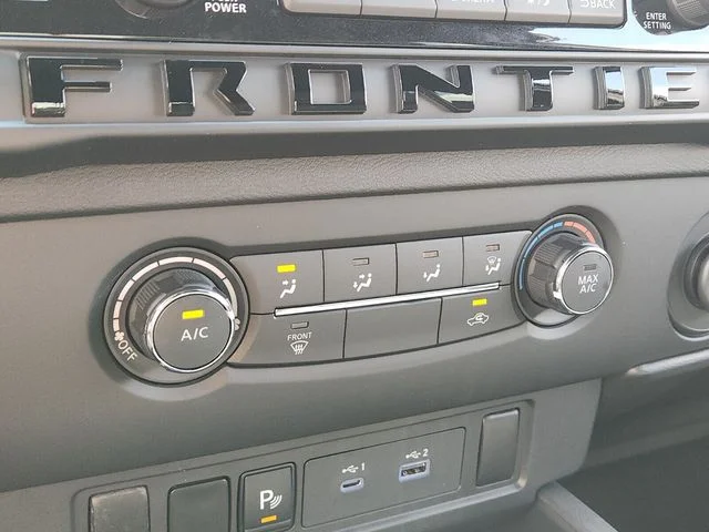 New 2026 Boulder Gray Pearl Nissan Crew Cab SV image 14